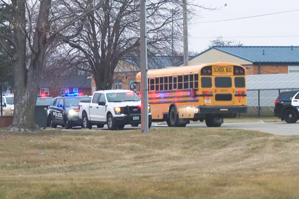 Active Shooter Situation Unfolds at Perry High School, Prompting Swift Law Enforcement Response and Emotional Reunions